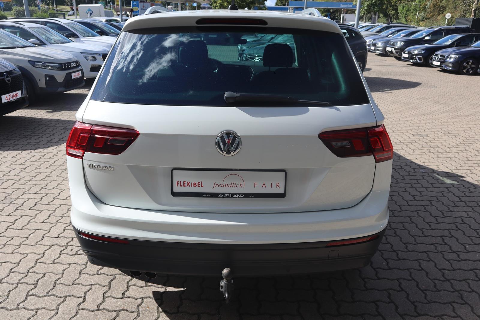 Volkswagen Tiguan 1.5 TSI Comfortline DSG LED Navi ACC AHK, миниатюра 5