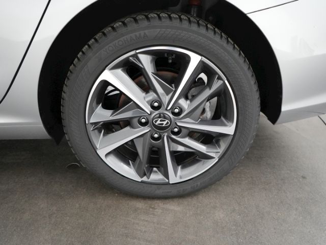 i30cw FACELIFT T-GDI ADVANTAGE PLUS 48V+VOLL LED