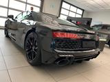 Audi R8 5.2 FSI Performance 5J Gar B&O SportAga Kam - Audi R8: Sport