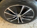 Volvo XC90 Core Recharge PlugIn|7S|ACC|Keyl.|Kam|Leder - Volvo XC90 Core mit Hybrid-Antrieb (Benzin/Elektro)