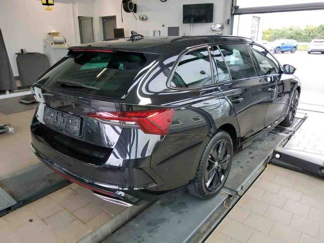 Octavia Combi RS iV 1.4 eTSI MATRIX+PANO+KAMERA+