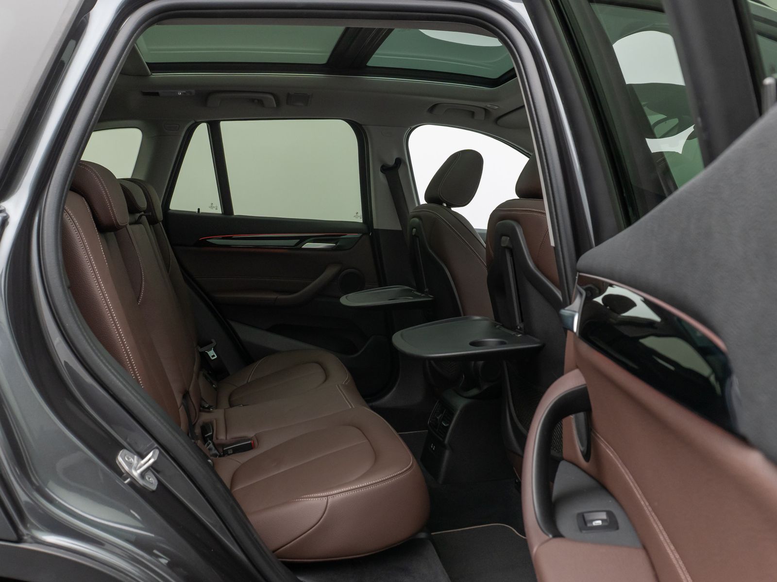 Fahrzeugabbildung BMW X1 xD20d Sport Line Kamera Panorama HUD DAB AHK