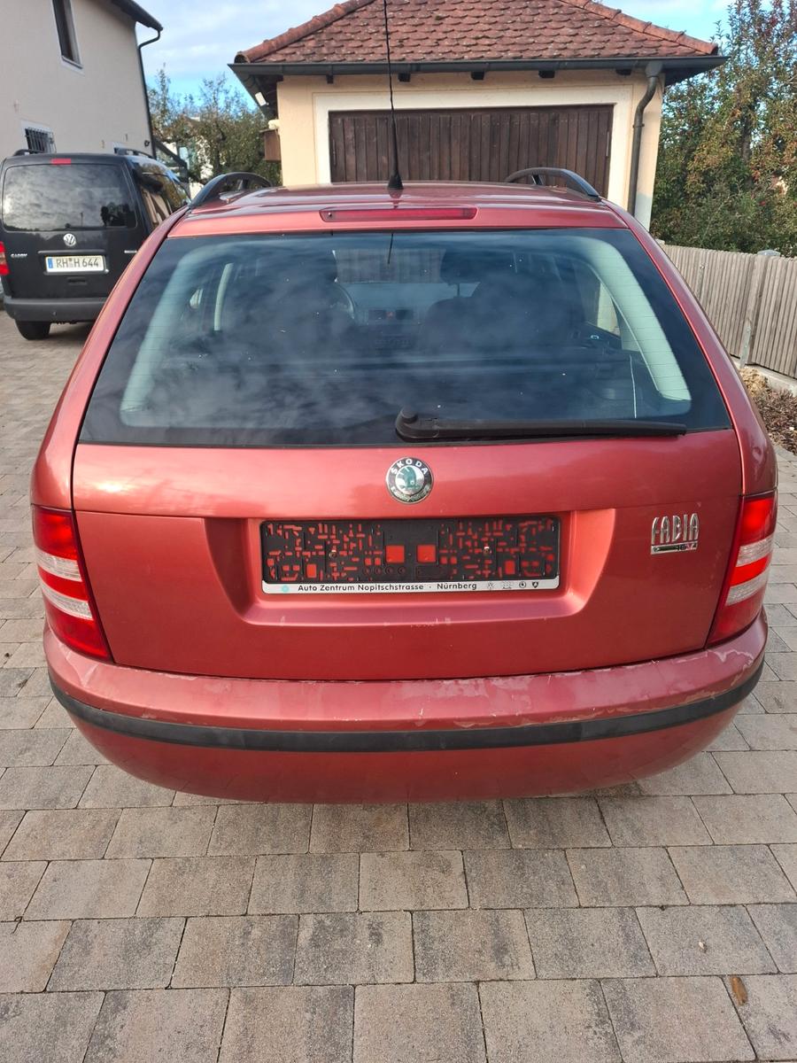 Skoda Fabia 2006 — engine 1.390 cm³, 80 HP (59kW)