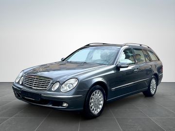 Mercedes E 240 - 1