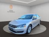 Volkswagen Passat Wolfsburg Edition / LEDER/AUT./AHK - Volkswagen Passat in Dortmund