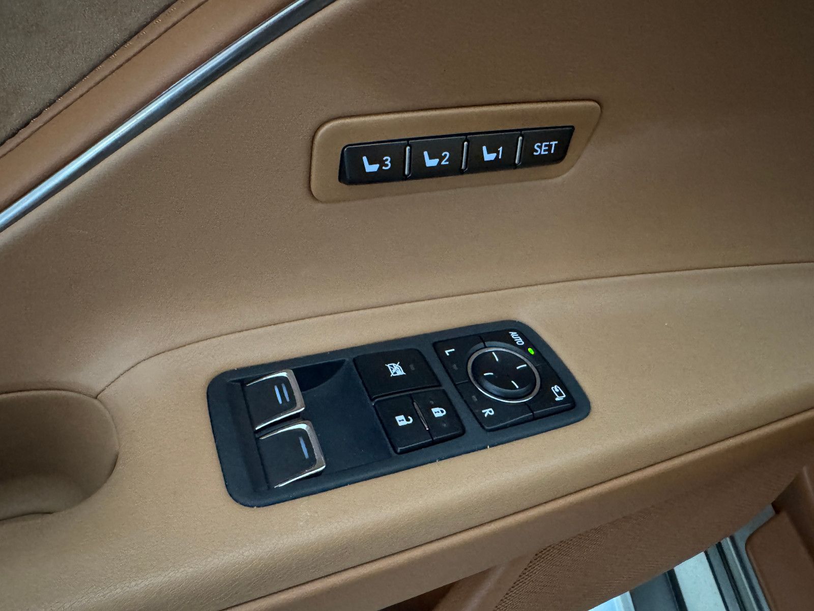 Lexus LC 500h COUPE PANO HUD LEVINSON TOURING PAKET