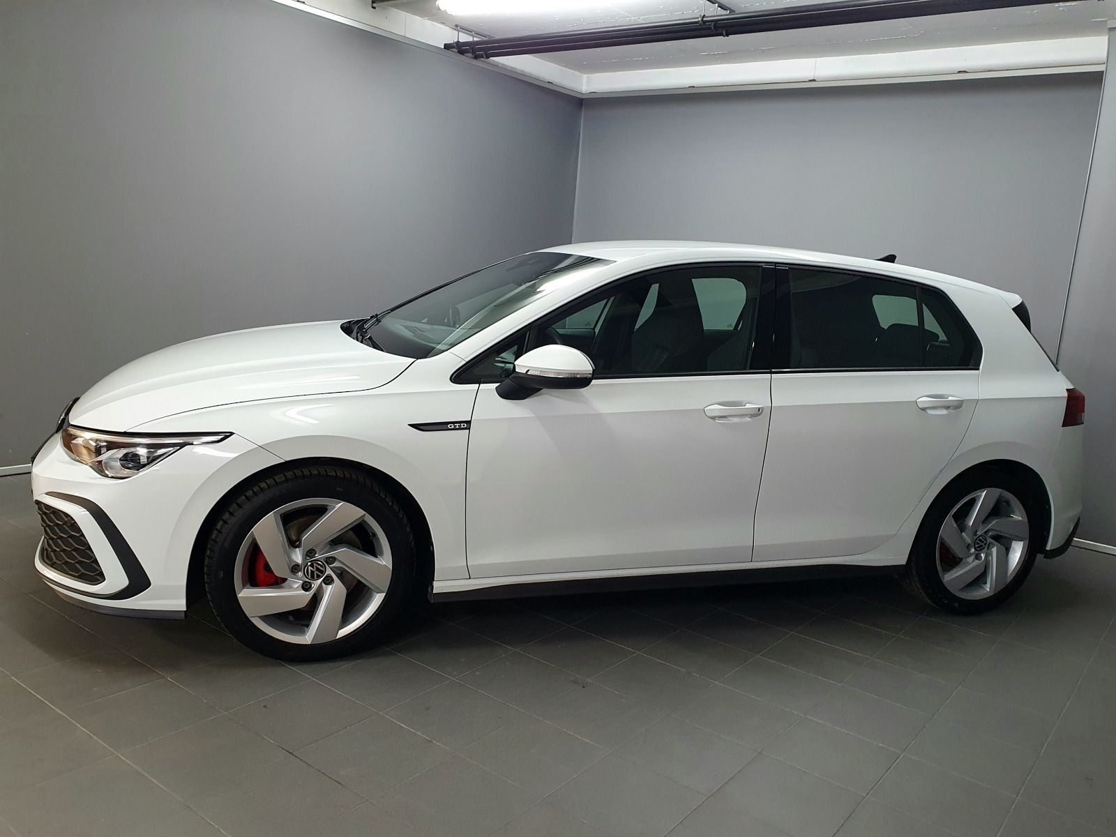 Volkswagen Golf VIII GTD 2.0TDI DSG ACC Navi AppConnect LED foto 2
