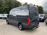 Mercedes-Benz Sprinter 317 CDI KA HD Mittel Klima 3-Sitze Werk - Ladebordwand Sprinter mit
