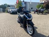 Honda SH125i *ABS*Scheibe* - HONDA SH 125