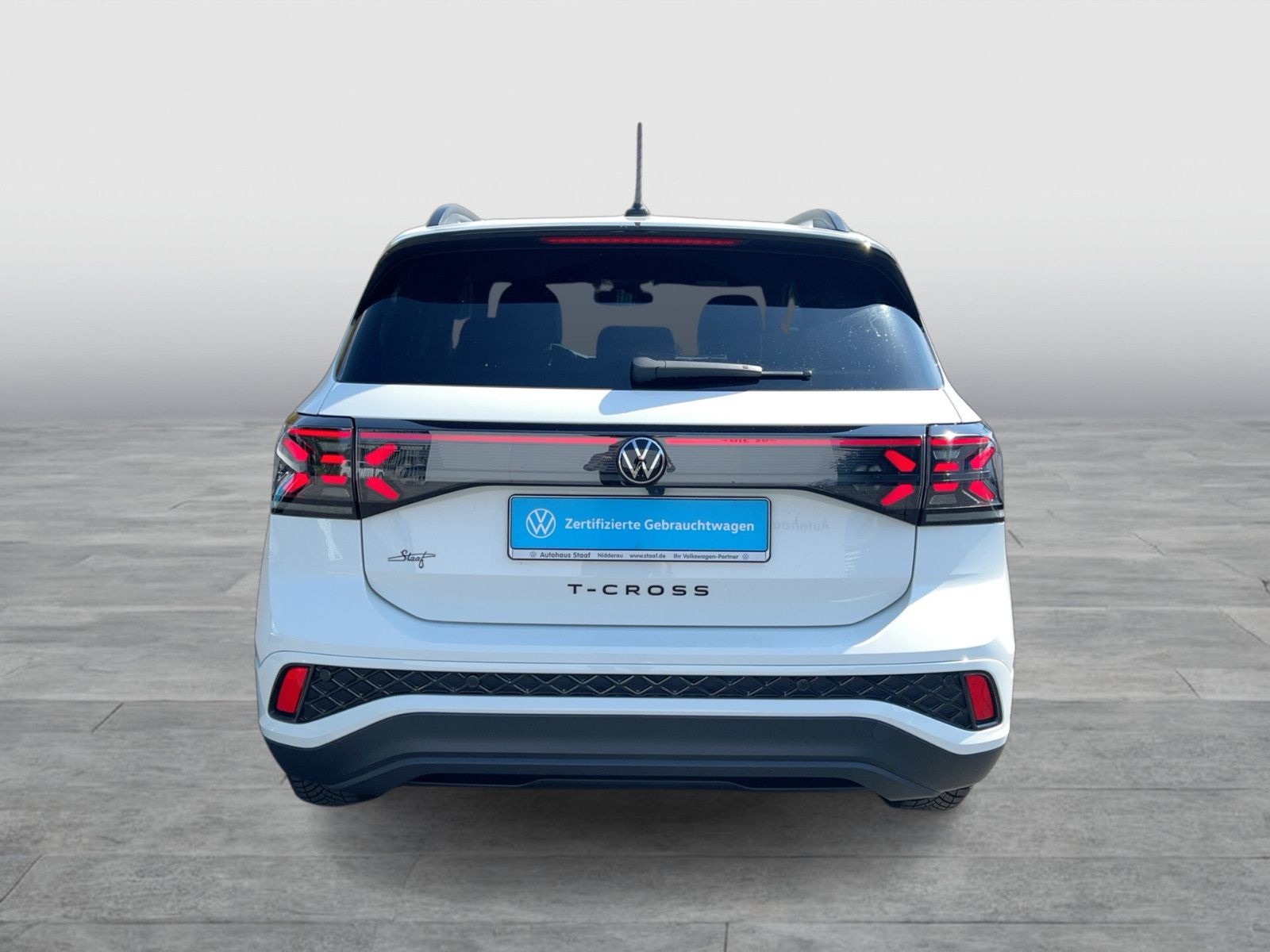 Volkswagen T-Cross R-Line 1.0 TSI 116 PS DSG foto 4