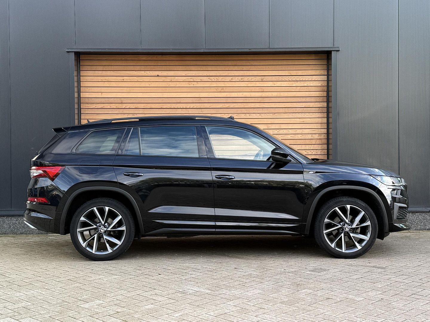 Skoda Kodiaq 1.5 TSI Sportline Business SPORTSTOELEN|T imagem 2