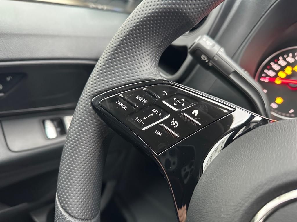 Fahrzeugabbildung Mercedes-Benz Vito 116 CDI BremsA AHK SpurA KlimaA TotwA