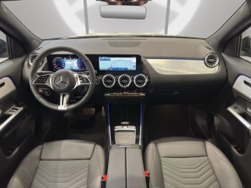 Mercedes GLA 180 - 8