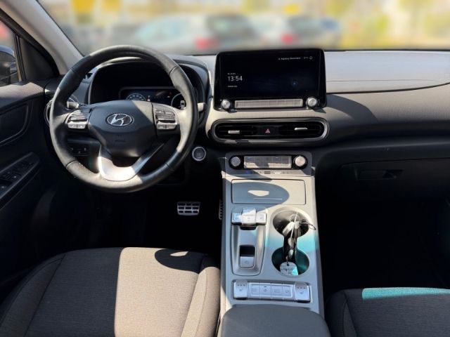Fahrzeugabbildung Hyundai KONA Edition 30+ Elektro 2WD +KLIMA+NAVI+PDC+UVM
