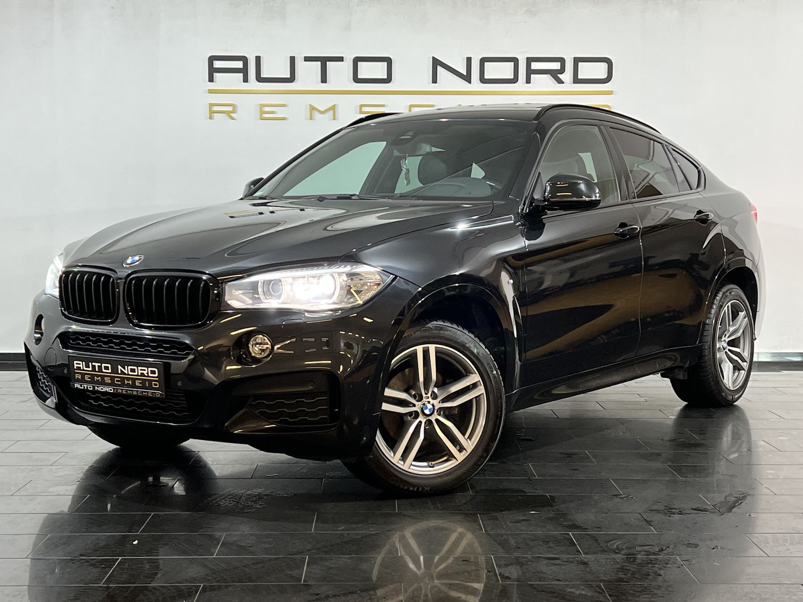 BMW X6 xDrive 30d M-Sport*Pano*Kamera*Leder*HeadUP*