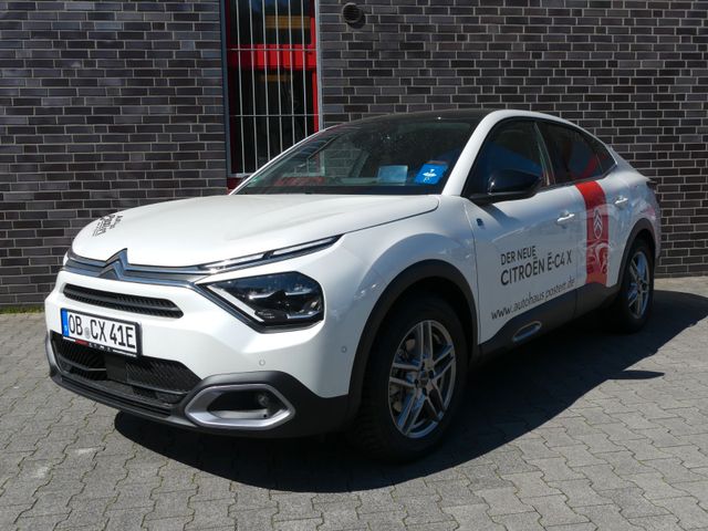 Citroën e-C4 X Elektromotor 136 Shine *VORFÜHRWAGEN*