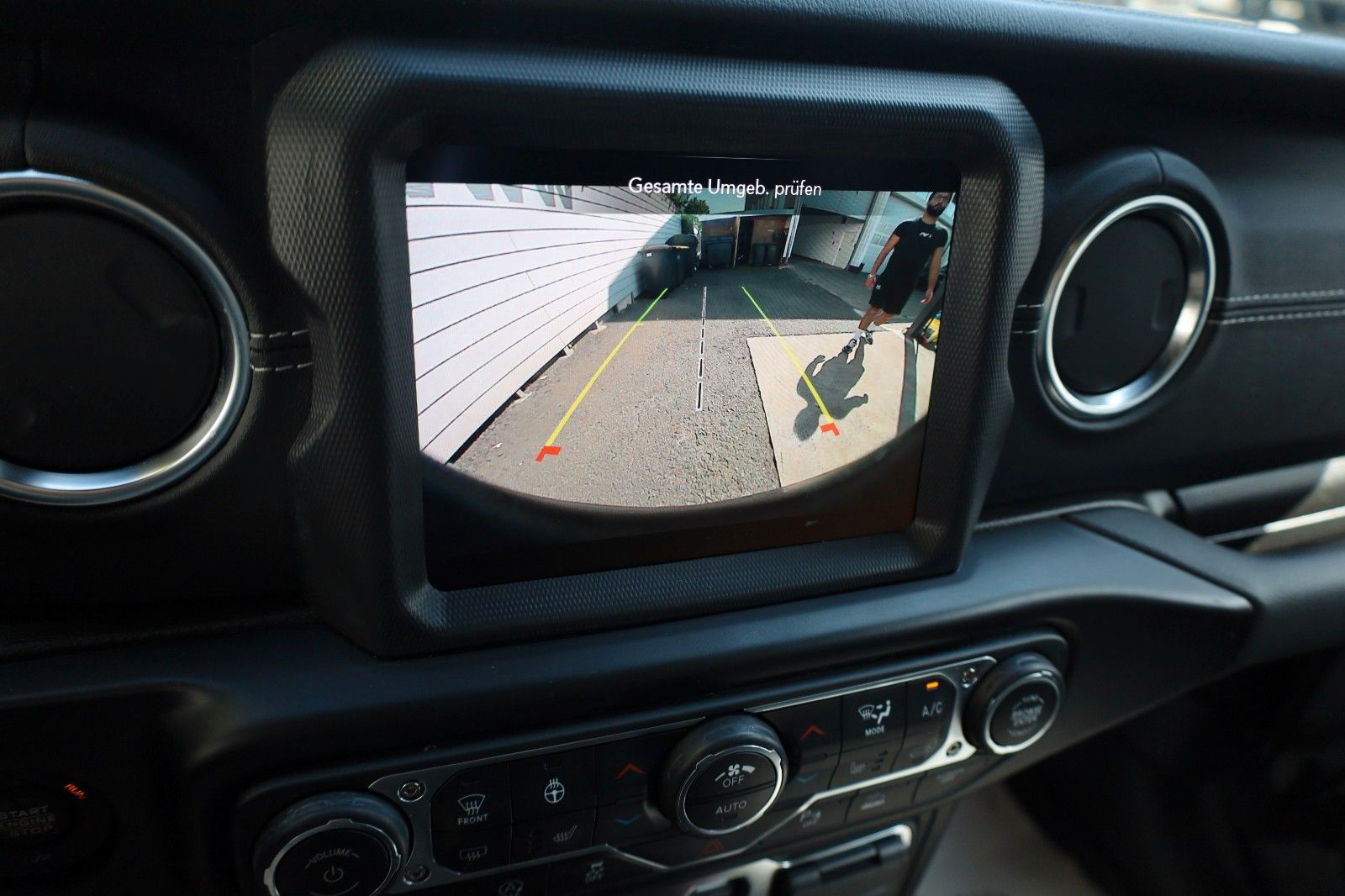 Fahrzeugabbildung Jeep Wrangler Unlimited Sahara Leder,Navi,LED,Hardtop
