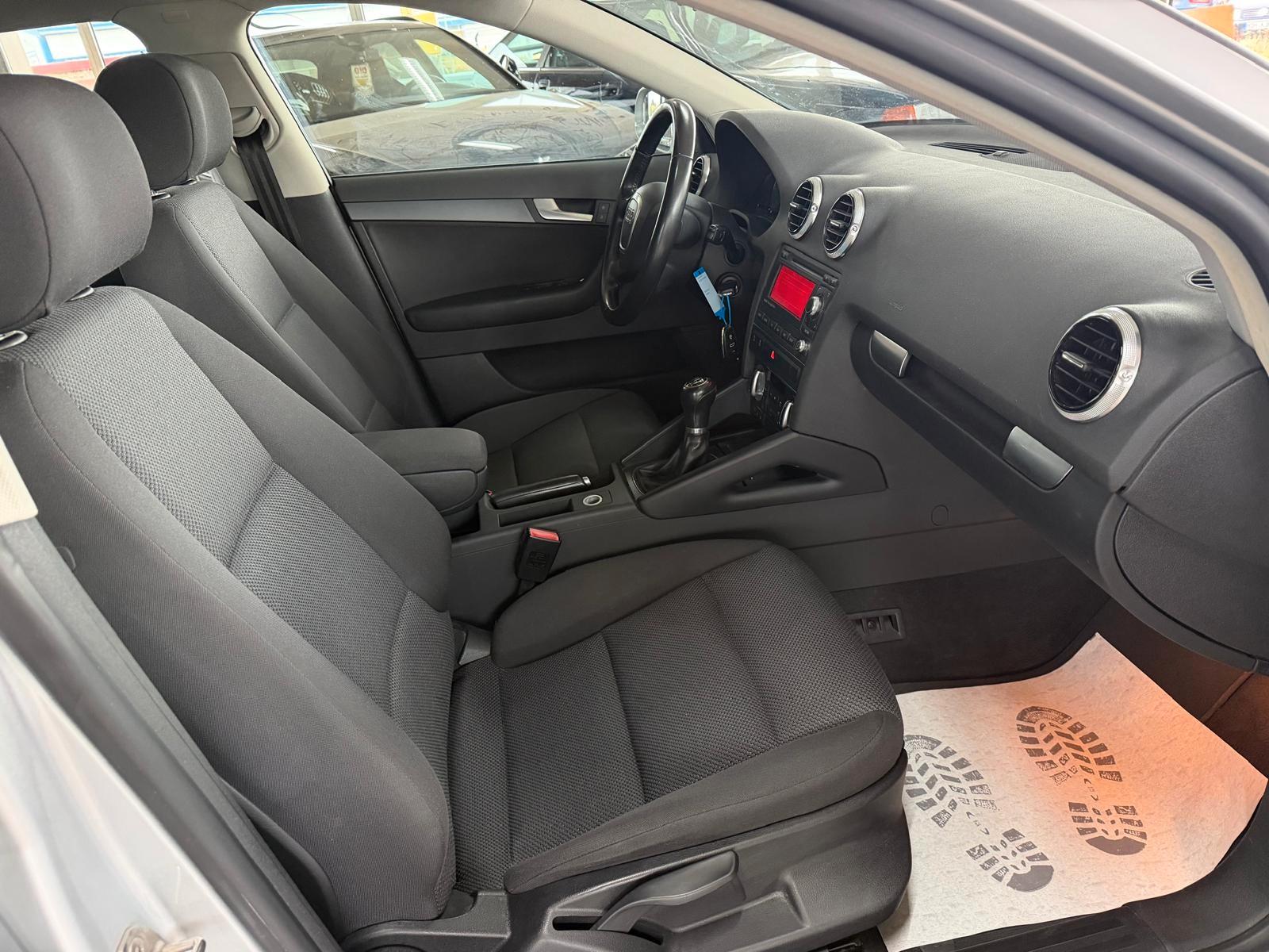 Audi A3 2011 — photo 13