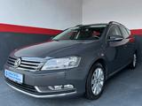 Volkswagen PASSAT VARIANT COMFORTLINE DSG BLUEMOTION NAVI - Volkswagen Passat aus 2012: Variant