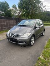 Mercedes-Benz A 180 A -Klasse A 180 CDI Avantgarde TÜV NEU - Mercedes-Benz A 180: Cdi Avantgarde