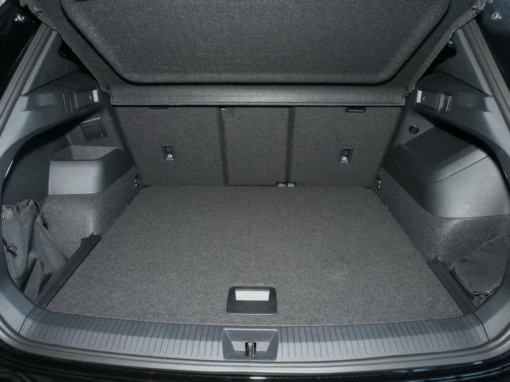 Volkswagen Tiguan - Bild 12