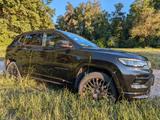 Jeep Compass 1.3l T4-PHEV 177kW 4x4 Summit, Sitzklima - Jeep Compass Summit mit Hybrid-Antrieb (Benzin/Elektro)