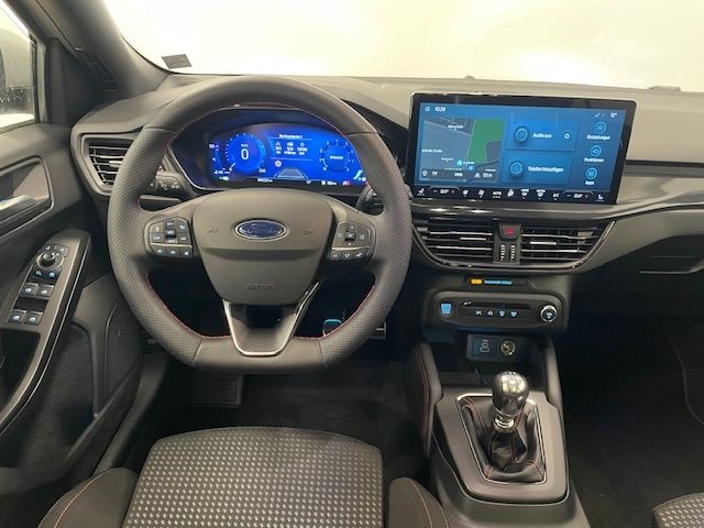 Fahrzeugabbildung Ford Focus ST-Line X LED totWinkAss Schiebedach Kamer