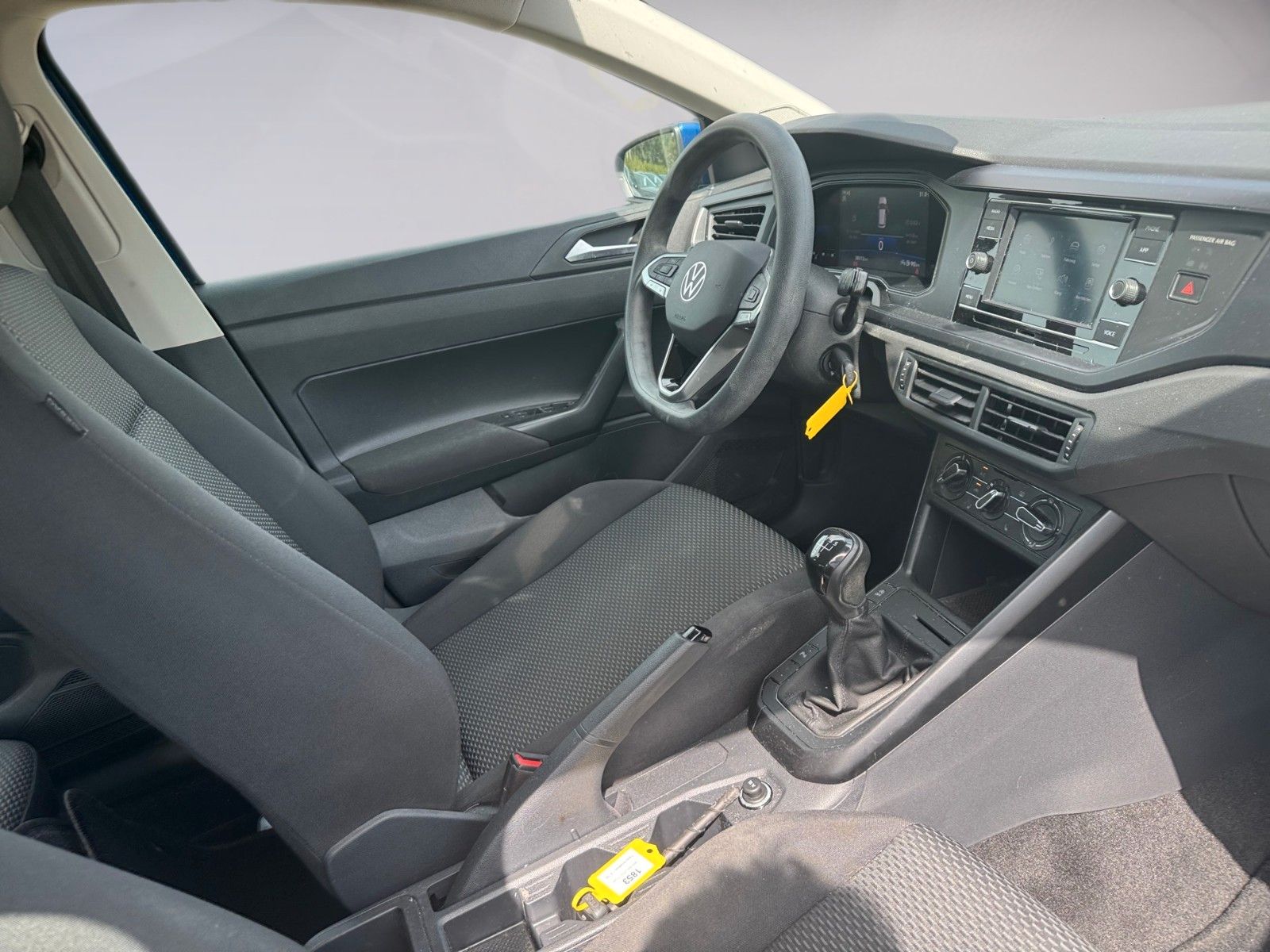 Fahrzeugabbildung Volkswagen Polo VI 1.0 MPI