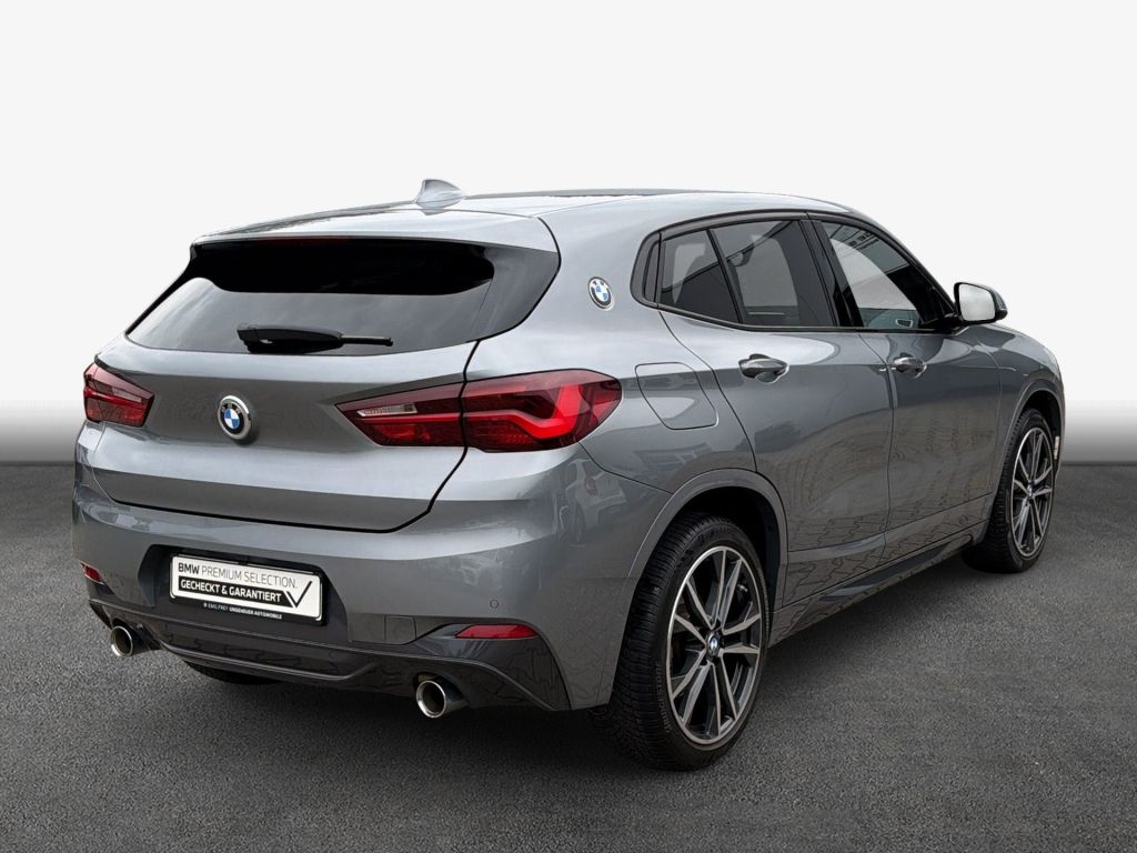BMW X2 sDrive18d Aut. M-Paket LED HiFi Navi foto 2