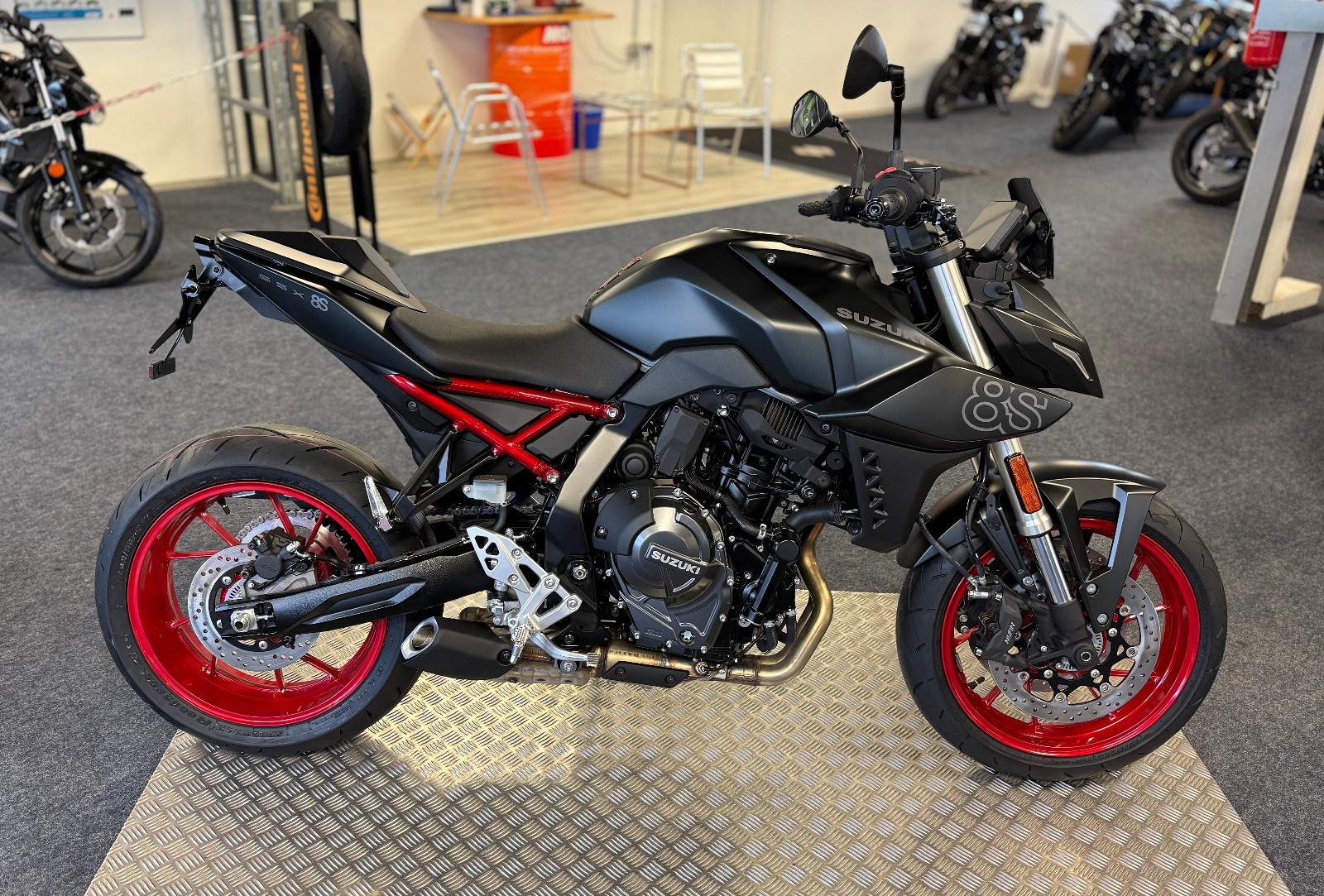 Suzuki GSX8S GSX8 kurzer Kennzeichenhalter+LED Blinker