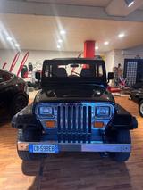 Jeep Wrangler 2.5 cat Soft top (EU) - Jeep aus 1996