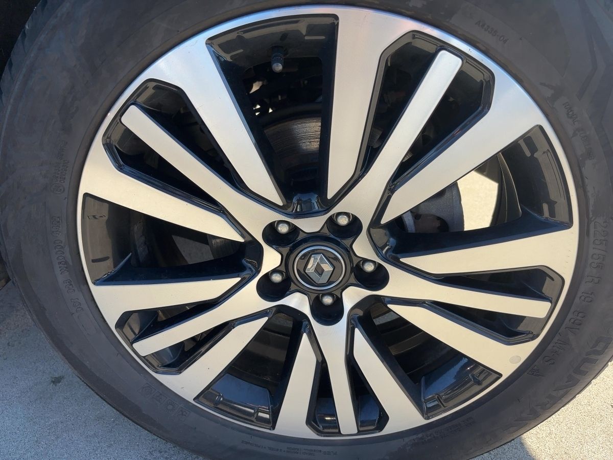 Fahrzeugabbildung Renault Koleos Initiale Paris TCe 160