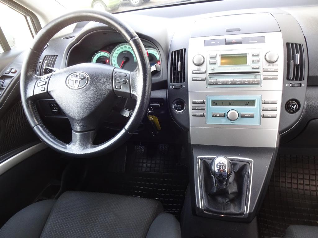 Toyota Corolla Verso