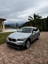BMW Bmw X1 sDrive18d - BMW X1 mit Diesel-Antrieb: Kombi, Schaltgetriebe