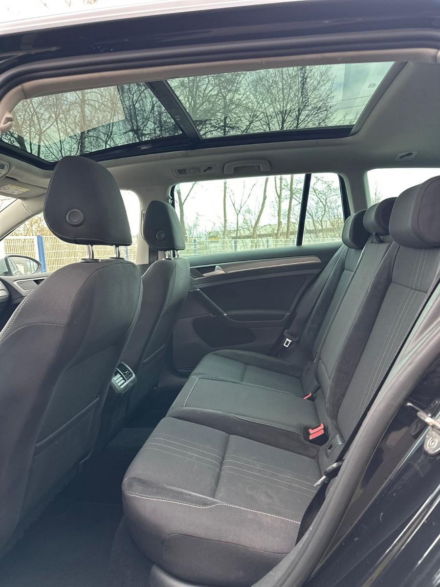 Volkswagen Golf 2015 — photo 15