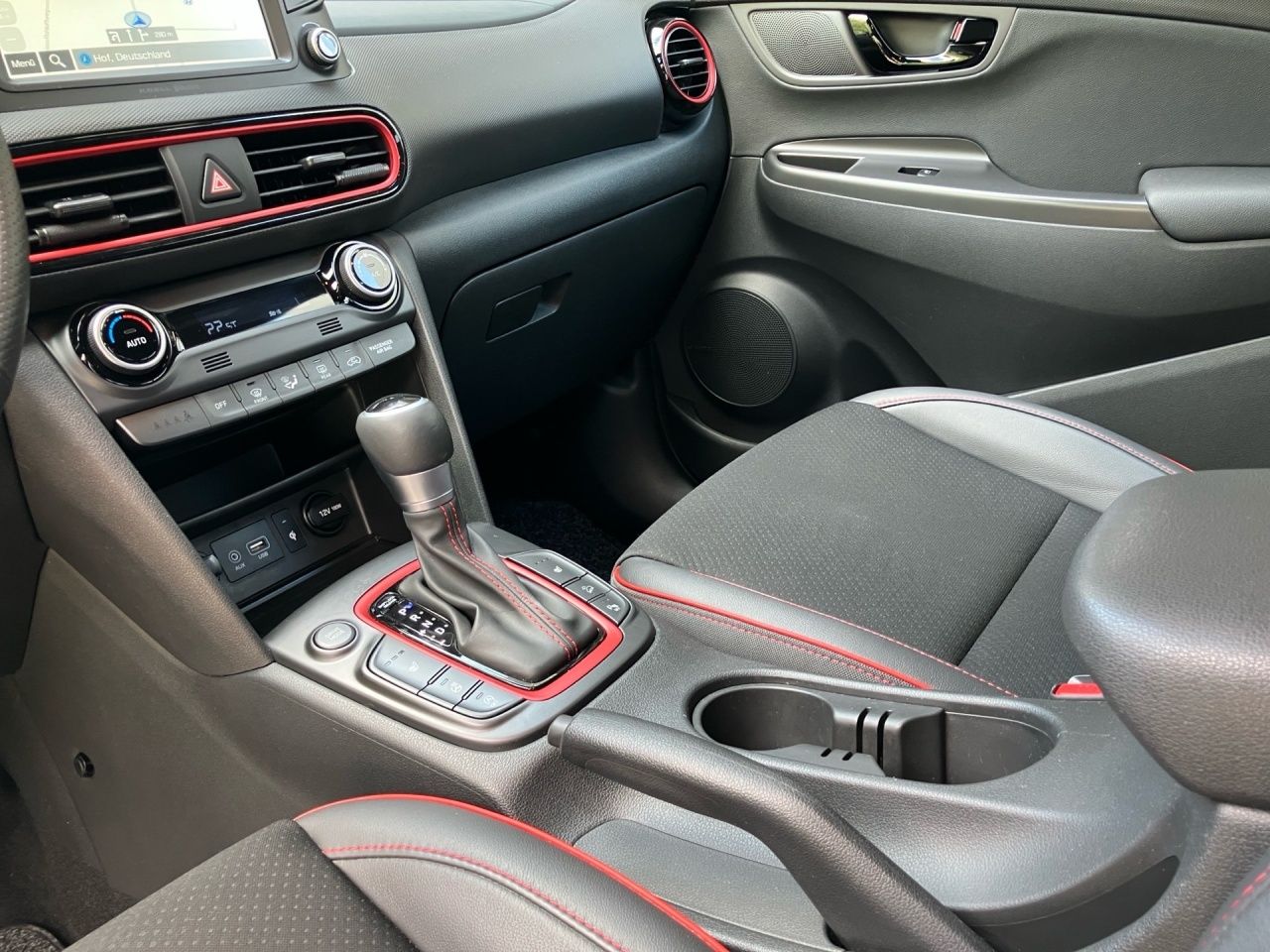 Fahrzeugabbildung Hyundai KONA STYLE SHZ*LHZ*NAVI*USB*KLIMAA*