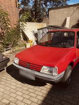 Peugeot Peugot 205 F /Oldtimer - Peugeot 205 aus 1992