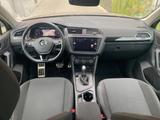 Volkswagen Tiguan Sound 1.4 TSI DSG Virtual ACC - mit Benzin-Antrieb: Beige