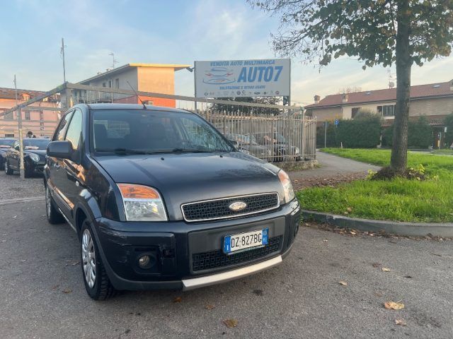 Ford FORD Fusion UAV 1.6 16V 5p.