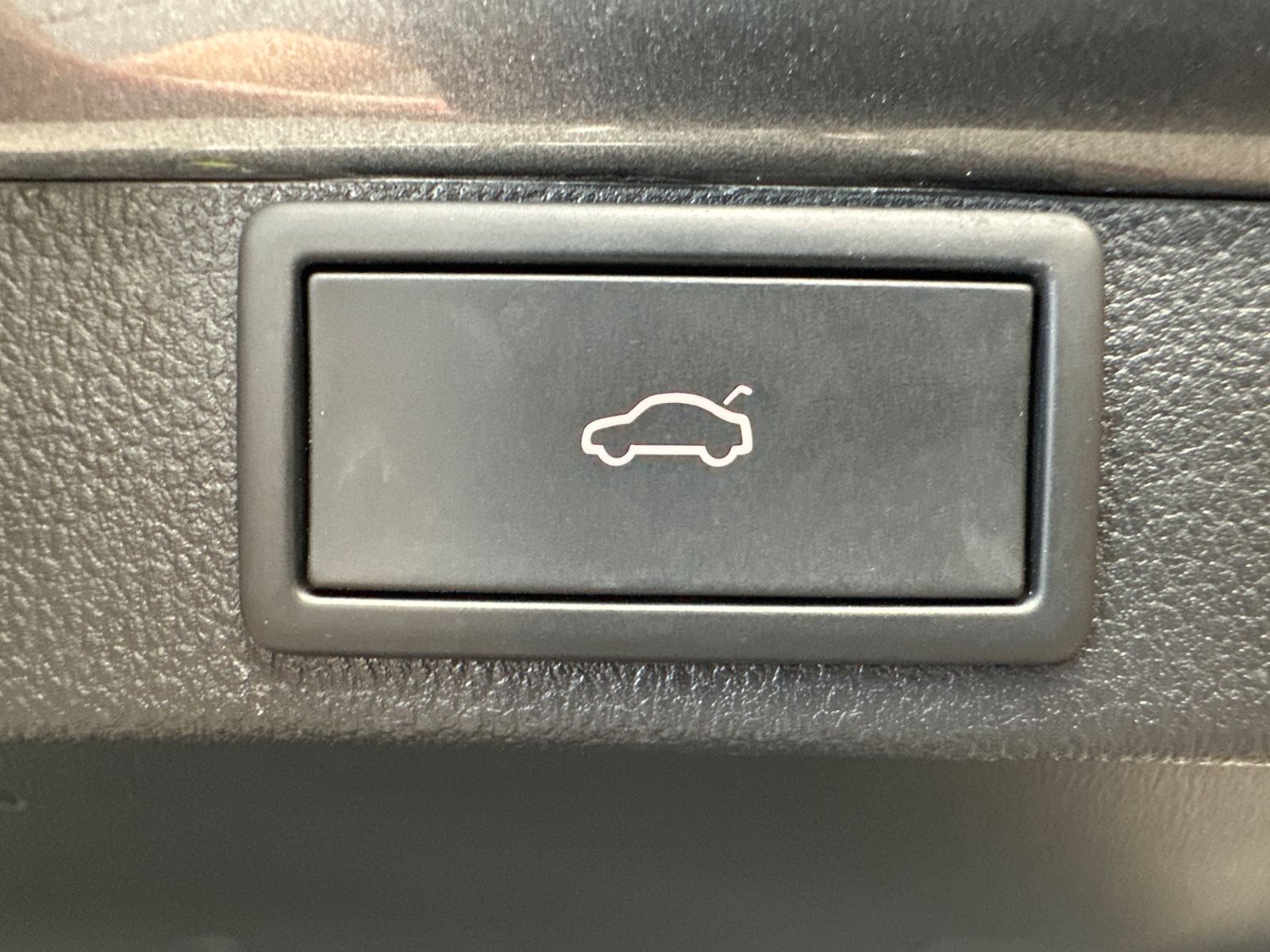 Fahrzeugabbildung SKODA Octavia Combi RS Plus NAV+MATRIX+AHK+ACC+HUD+1HD