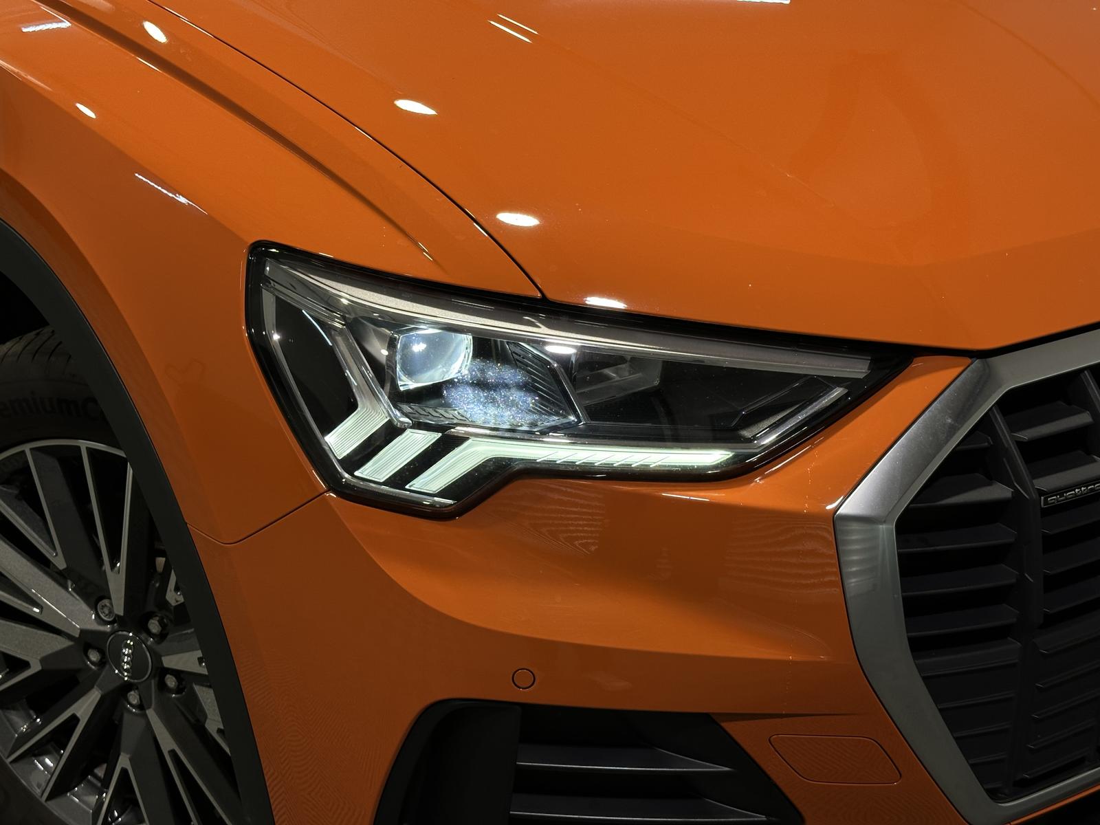 Audi Q3 40 TDI / S TRONIC / QUATTRO / PANO / LED /