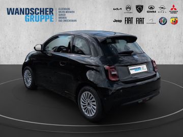 Fiat 500e Red 23,8kw +KeyLess+SHZ+PDC+SoundSys