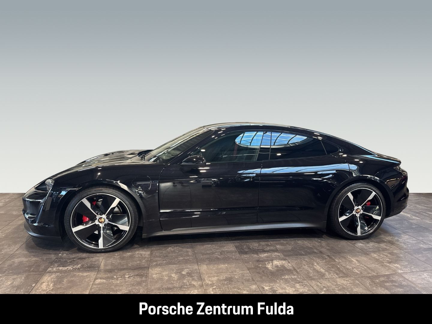 Porsche Taycan 4S Luftfederung Surround-View BOSE 21-Zol imagem 2