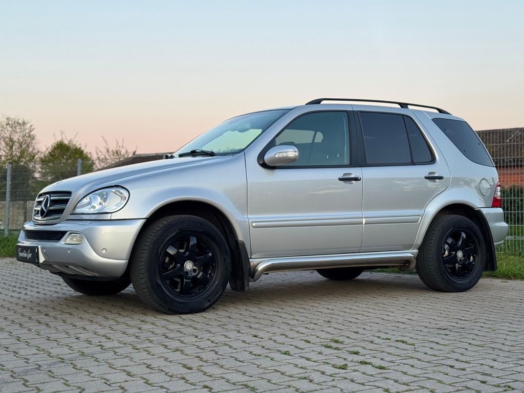 Mercedes-Benz ML 400