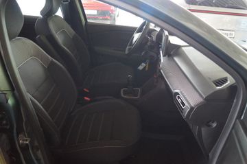 Dacia Logan TCe 90 NAVI-LED-TEMPOMAT-PDC-