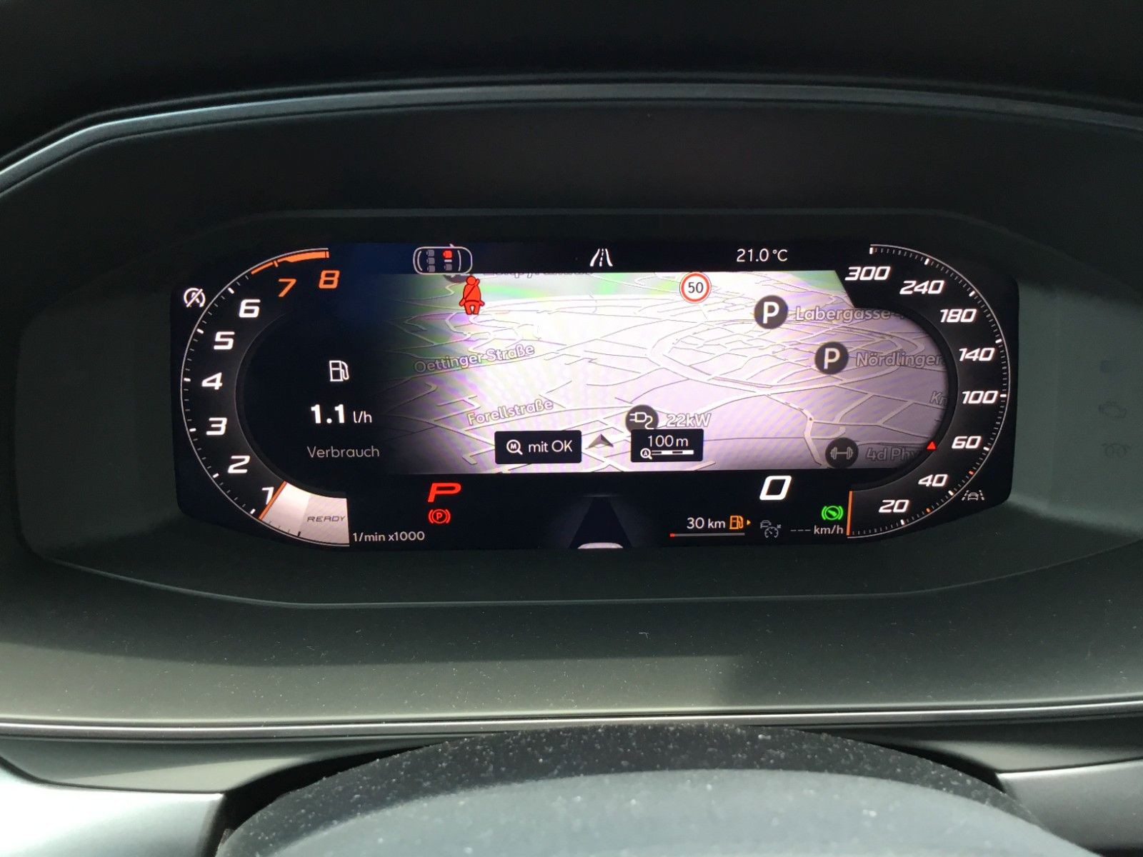 Fahrzeugabbildung CUPRA Formentor 2.0 TSI DSG 4WD+Pano+Matrix+AHK+19"