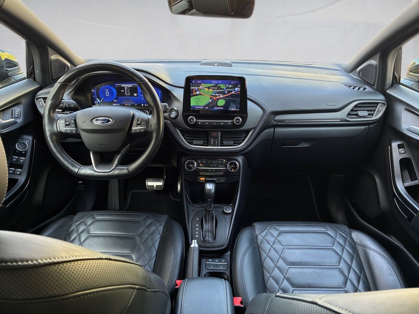Fahrzeugabbildung Ford Puma 1.0 EcoBoost Automatik ST-Linie Vignale LED