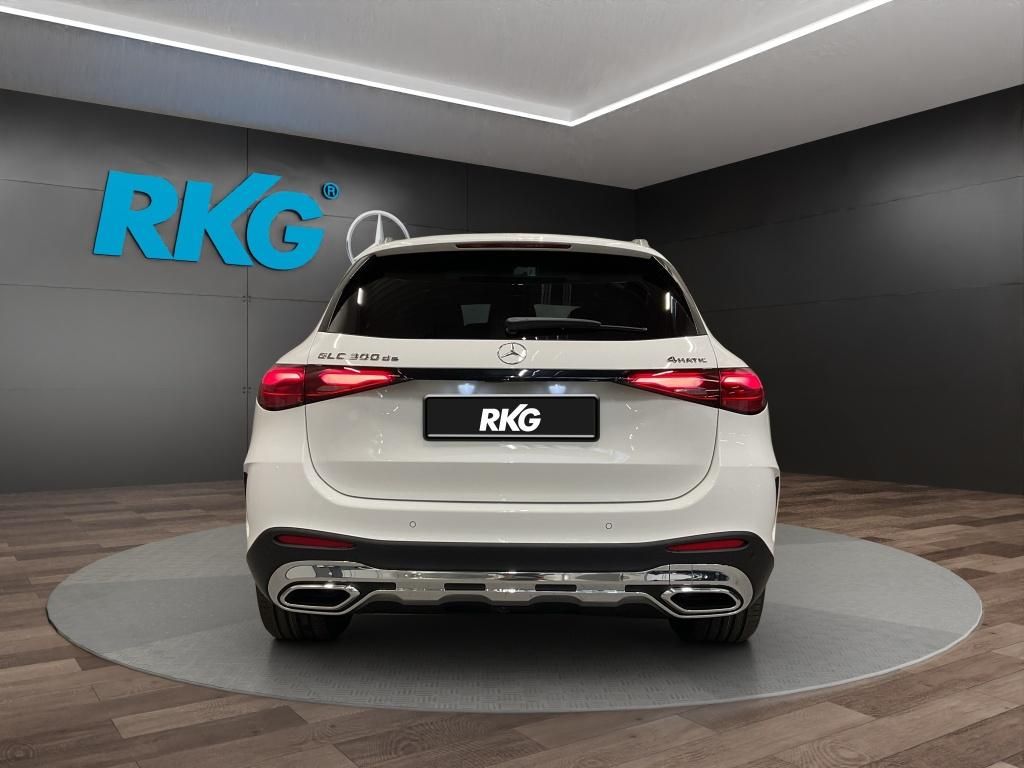 Mercedes-Benz GLC 300 de 4M EDITION AMG PANO DISTRONIC 360°AHK foto 4