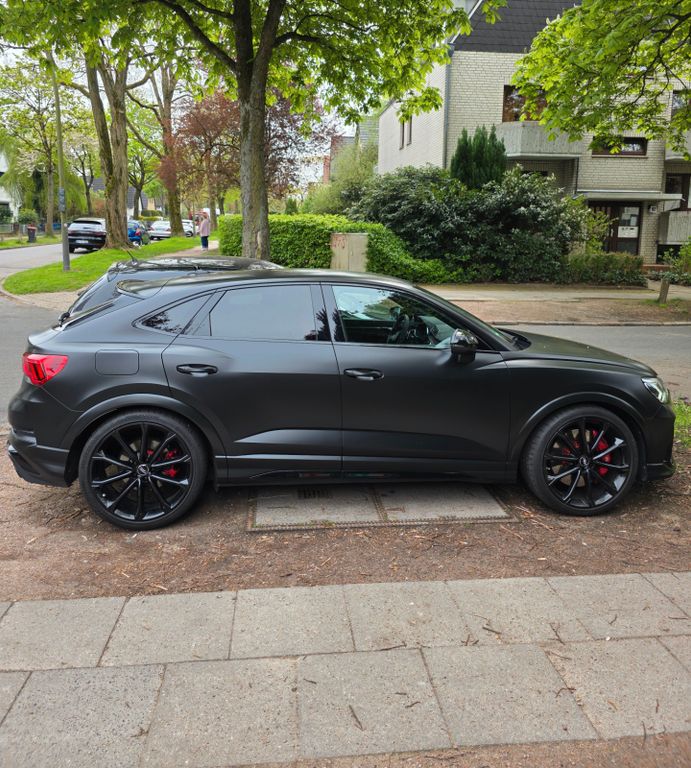Audi RSQ3