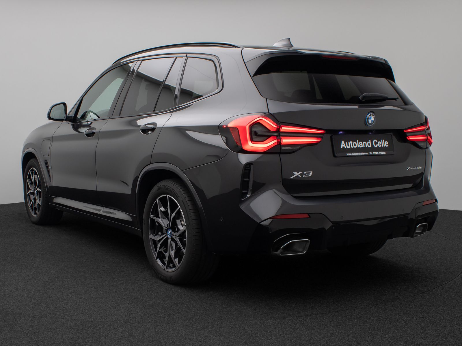 Fahrzeugabbildung BMW X3 xD30e M Sport Panorama Laser 360°HUD Komfort